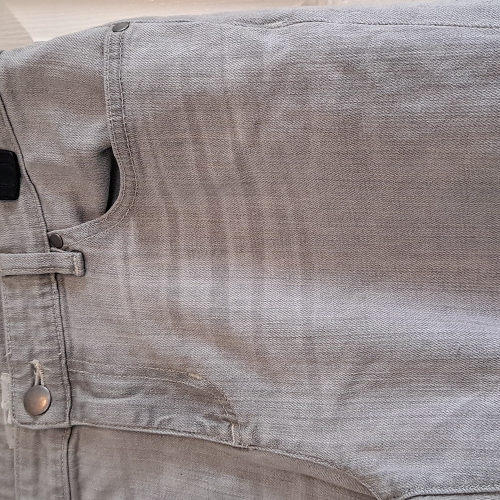 Jeans 9/25 - Picture 2 of 10